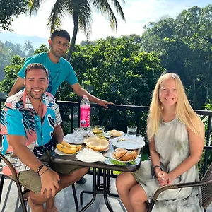 https://hanthana-view.negombohotels.net