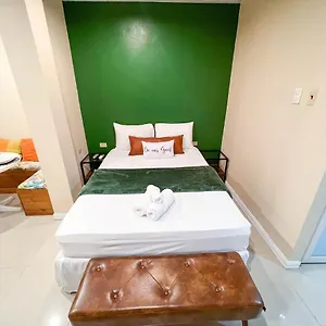 https://stacyaposs-place-studio-apartment-4.comcaribbean.com