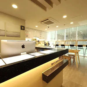 Hostel Oyo Myeongdong 1, Seoul