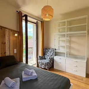 T2 Cocon Avec Balcon Et Parking , La Roche-sur-Foron France